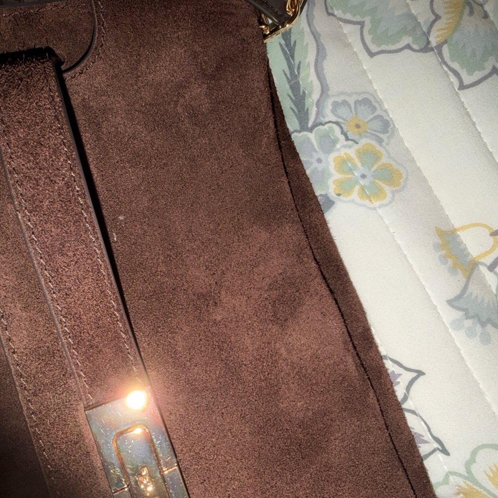 Tory Burch Suede Lee Radziwill Shoulder Bag in Dark Cocoa - Picture 15 of 16